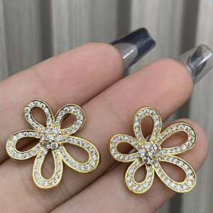 Flower shape Studs